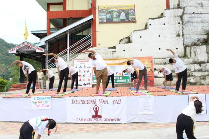 DAV Public School-Yoga day