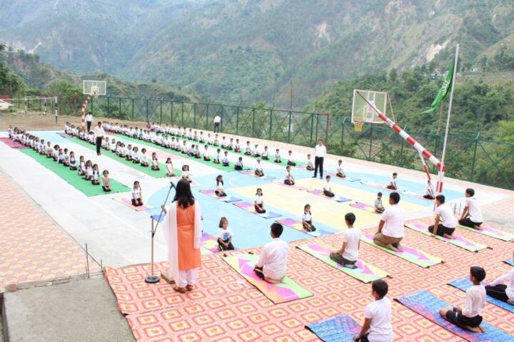 DAV Public School-Yoga
