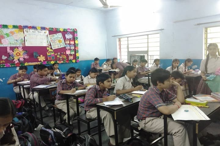 DAV Public School-Classroom