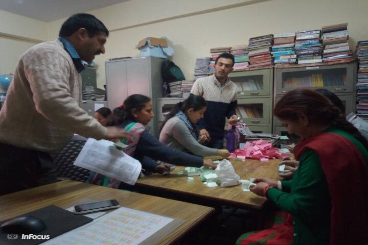 DAV Public School-Library