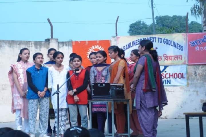 Dav Public School-Singing Program