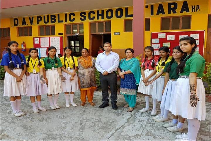 DAV Public School-Mehndi Competition