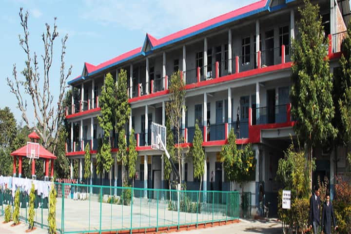 Dav Senior Secondary Public School-Campus