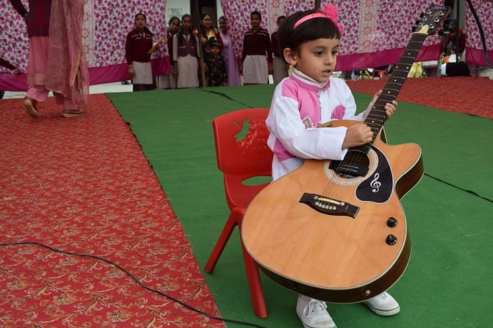 Dav Senior Secondary Public School-Music