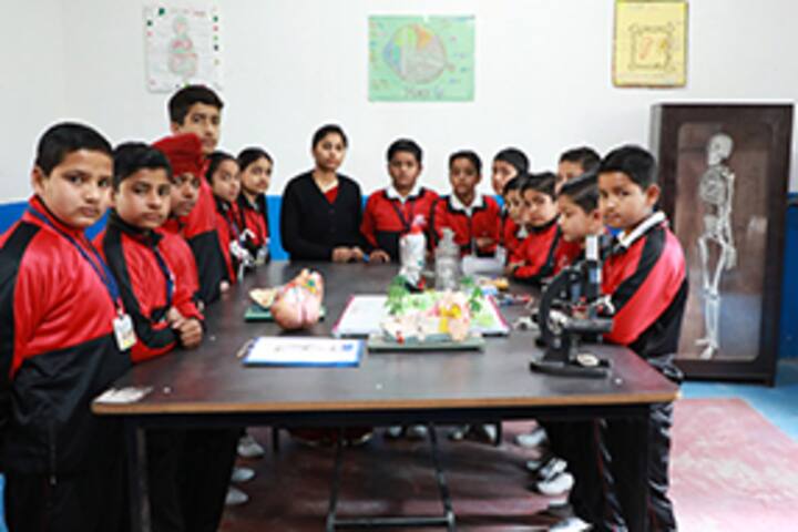 De Montreal Convent School-Activity Room