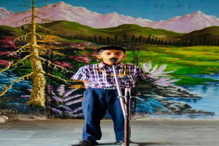 Doon Valley School-Singing