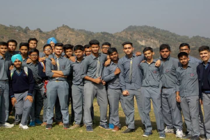 Guru Nanak Mission Public School-Tour