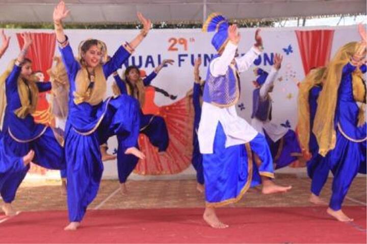 IB DAV Public School-Dance