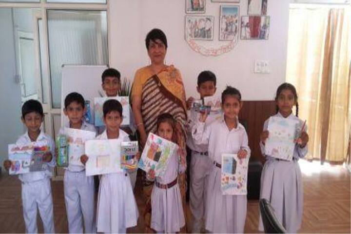 IB DAV Public School-Art Craft