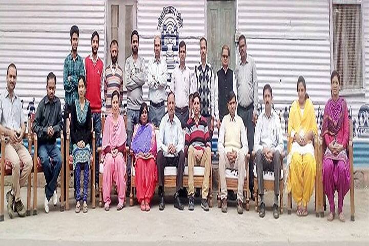 Jawahar Navodaya Vidyalaya-Staff