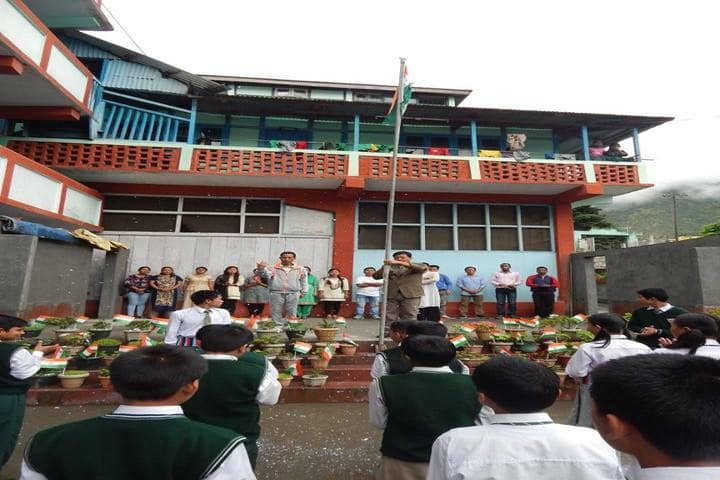 Pine Wood School-Flag Hosting