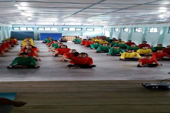 Pine Wood School-Yoga