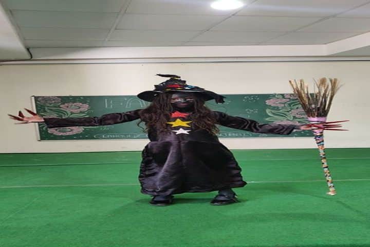 La Montessori School-Fancy-Dress
