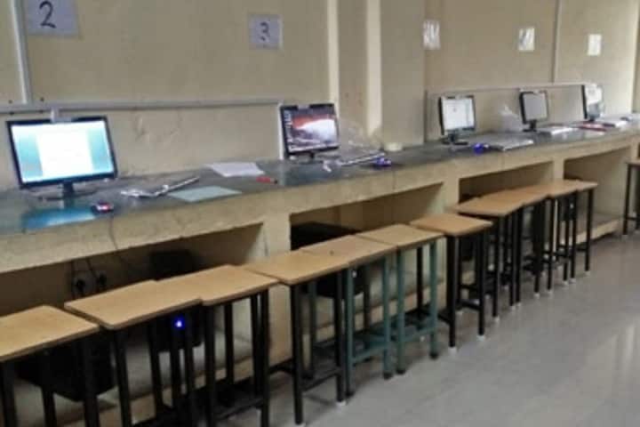 Lawrence Public School-Computer-Lab