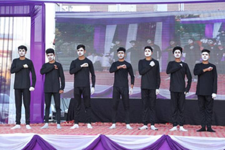 Lawrence Public School-Drama