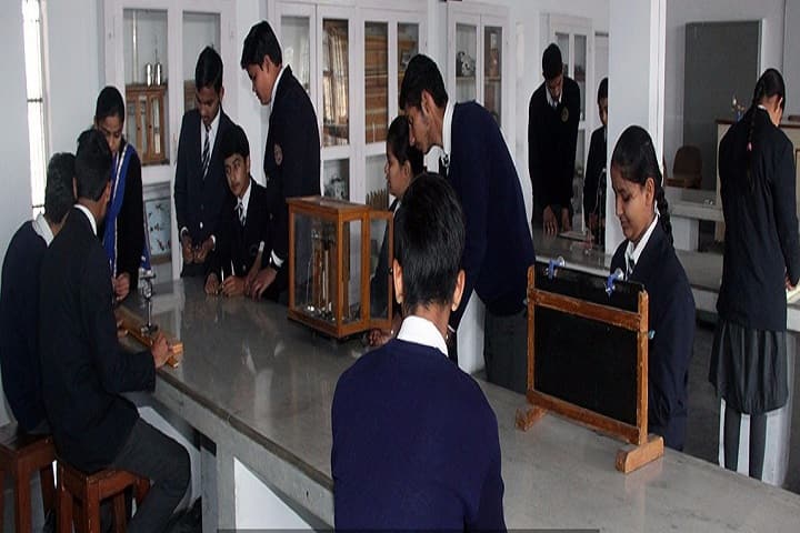 M I A DAV Public School-Lab1