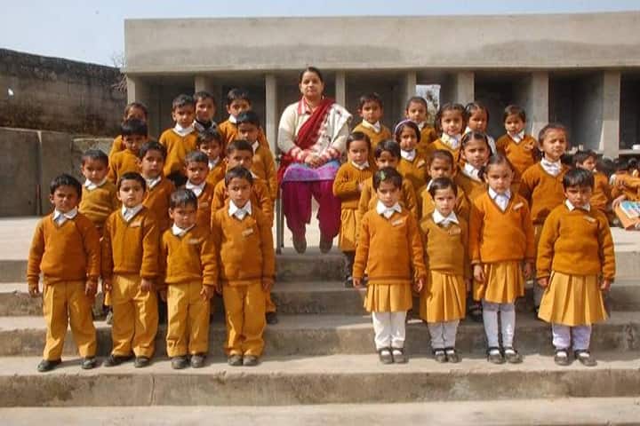 Maharishi Vidya Mandir-Students And Staff Group