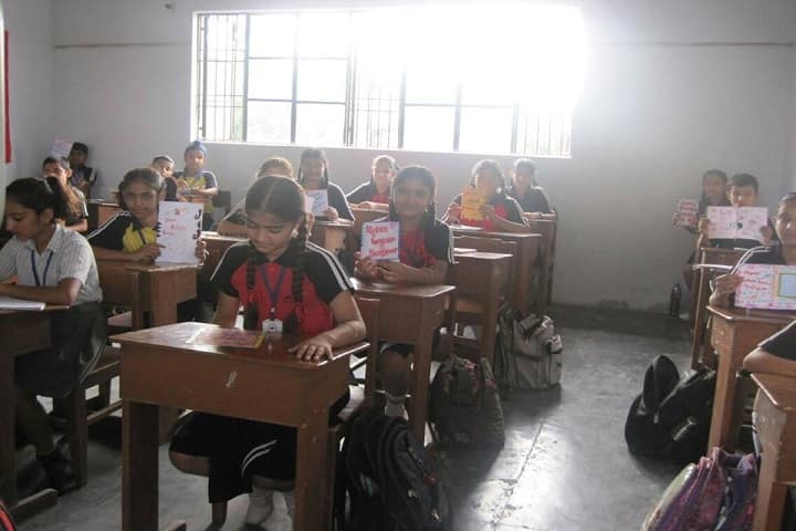 Montessorie Cambridge School-Classroom