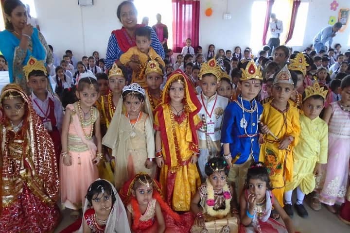 Paras Public School-Festivals