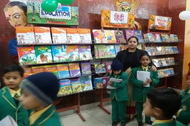Partap World School-Book-Fair