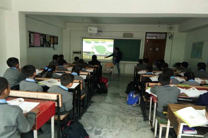 Roots Country School-Smart Classroom