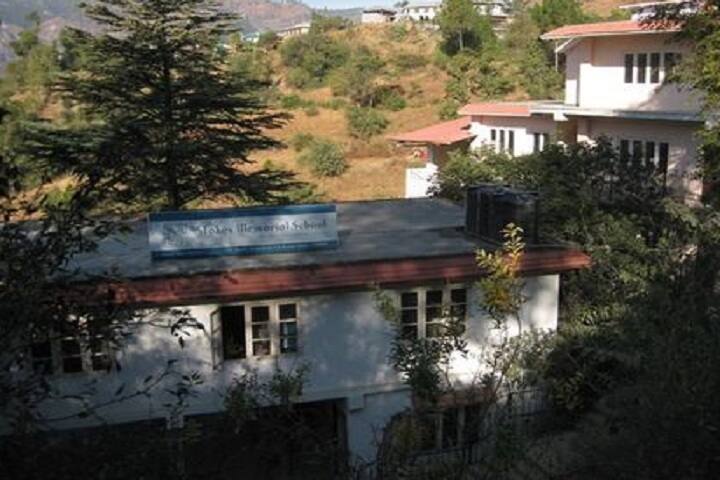 Stokes Memorial School-Campus View