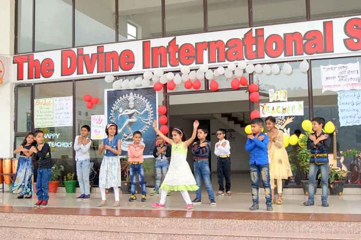 The Divine International School-Events dance