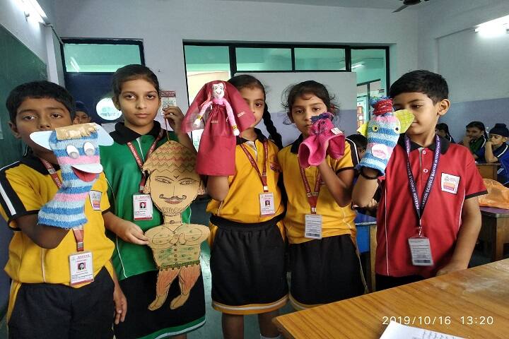 Banyan International School-Puppet Making