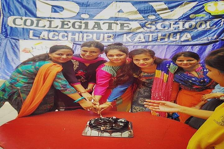 DAV Colligiate School-Teachers Day