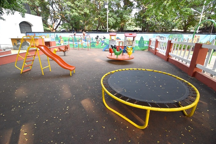 International Delhi Public School-Play Area