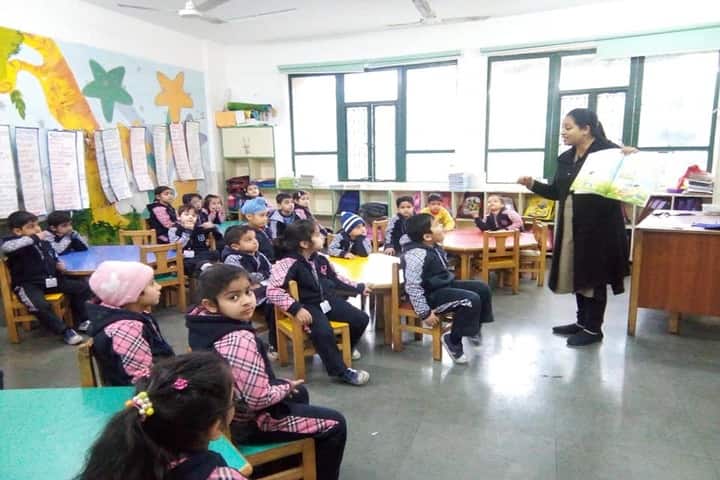 Heritage School-Class Room