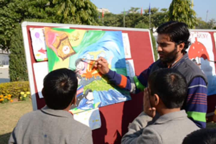 JP World School-Painting
