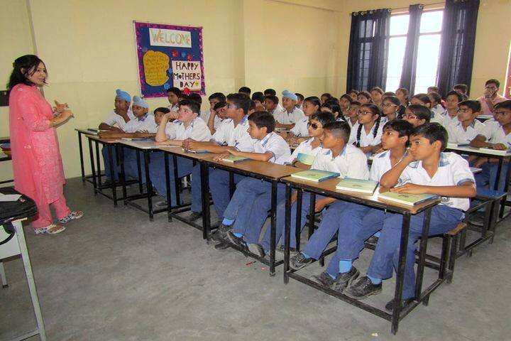 Jammu Sanskriti School-Classroom