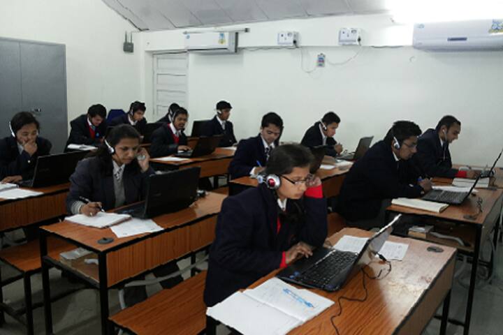 Jawahar Navodaya Vidyalaya-Language Lab