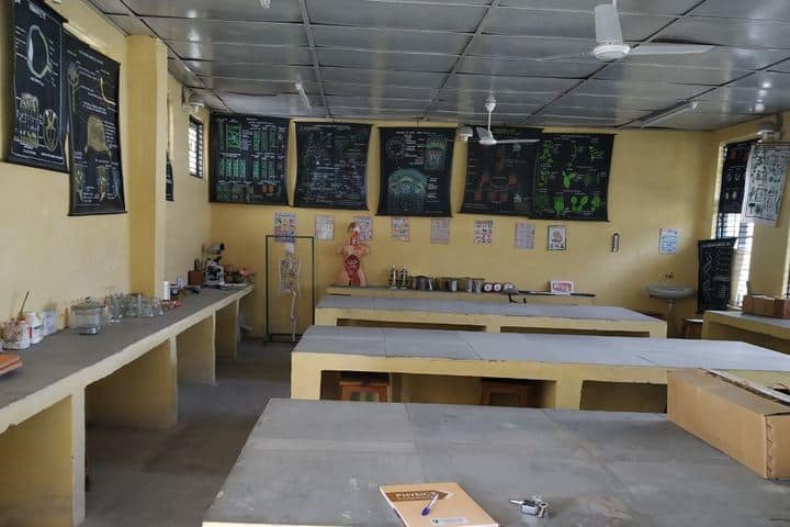 Jawahar Navodaya Vidyalaya School-Biology Lab