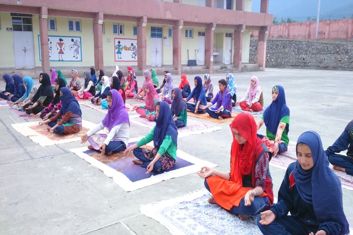 Jawahar Navodaya Vidyalaya School-Yoga