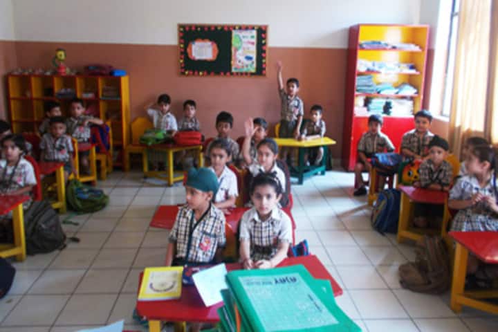 KC Gurukul Public School-Classroom