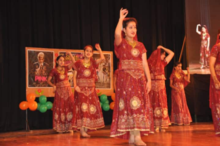 KC Gurukul Public School-Dance