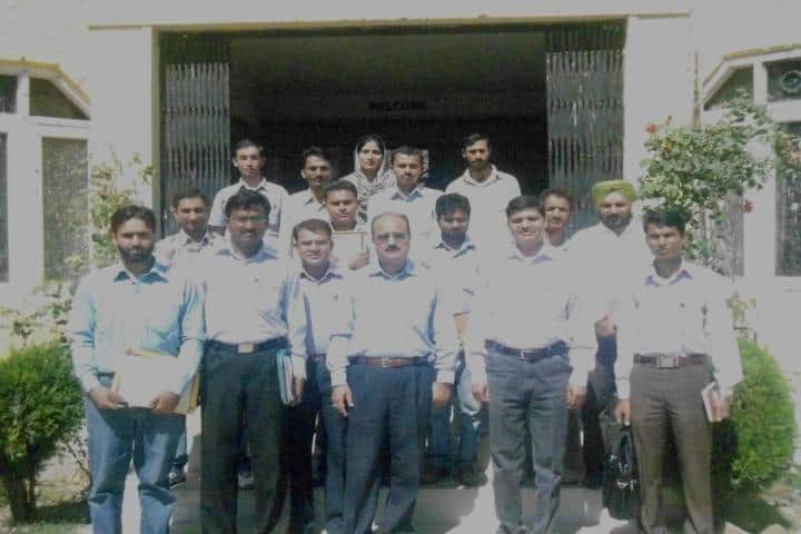 Kendriya Vidyalaya-Staff