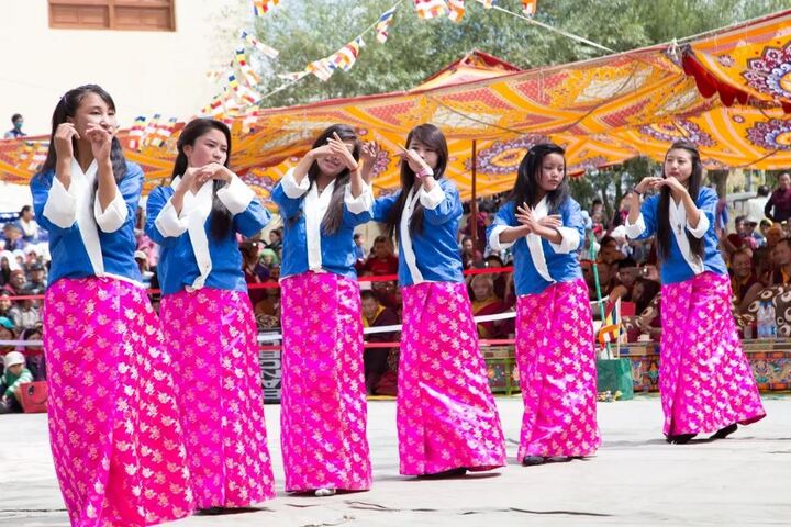 Ladakh Rigjung Public School-Dance Perform