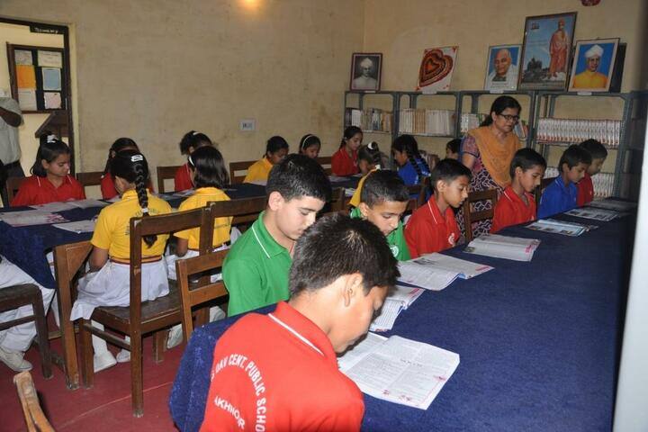 Maharaja Harisingh D A V Centanary Public School-Library