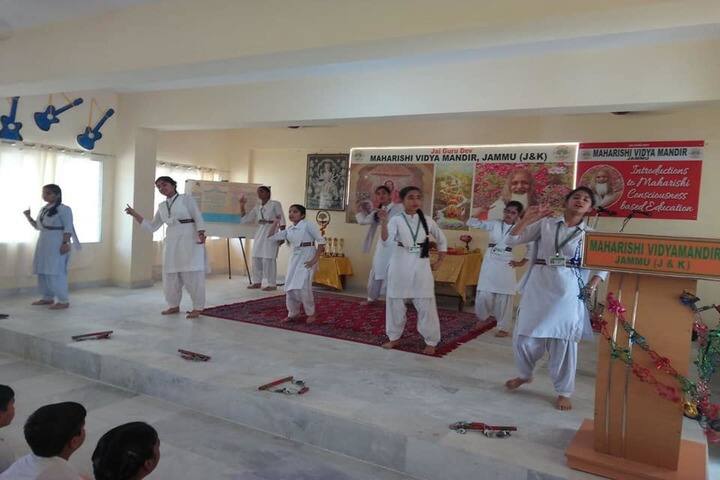 Maharishi Vidya Mandir Public School-Dance