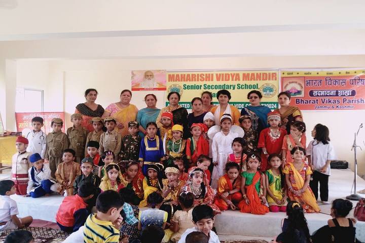 Maharishi Vidya Mandir Public School-Fancy Dress