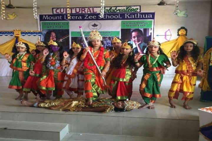 Mount Litera Zee School-Traditional Dance