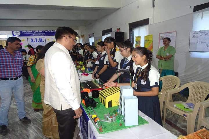 Mount Litera Zee School-Experiment