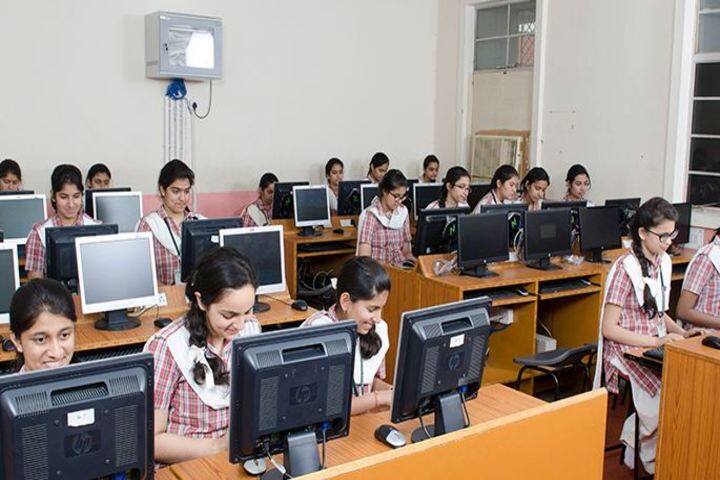 Presentation Convent High School-Computer Lab
