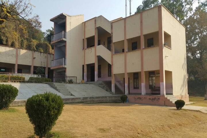 Regional Research Laboratory High School-Building