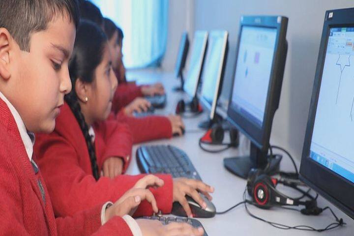 Springdales School-Computer Lab