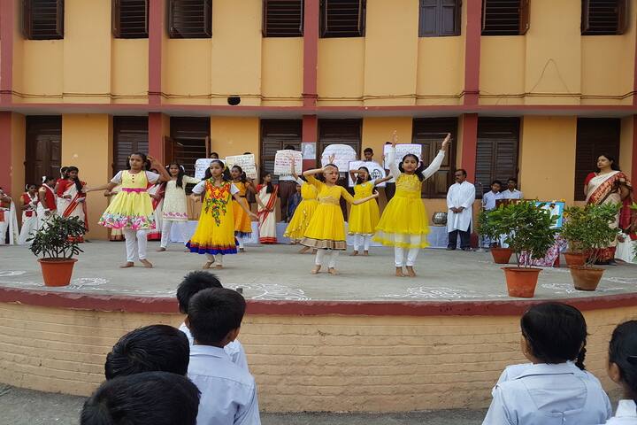 B S S Pranav Children World-Dance