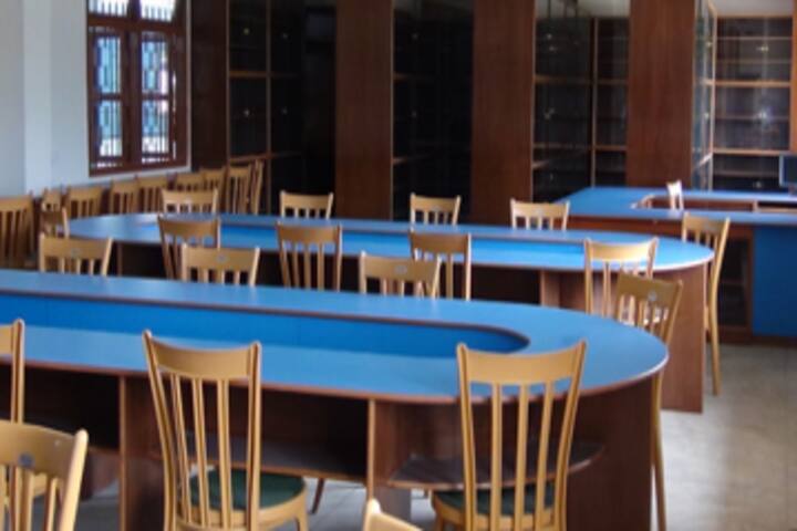 Vivekananda Kendra Vidyalaya-Library